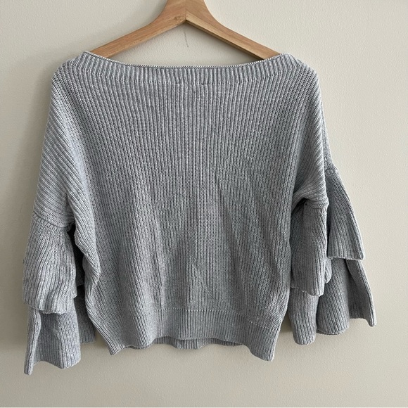 NWT Express Crop Grey Sweater - Picture 7 of 8